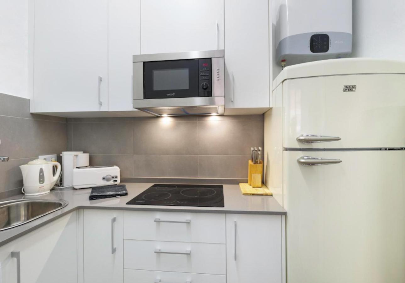 Great Apartment In Sagrada Familia With Balcony Barcelona Exterior photo