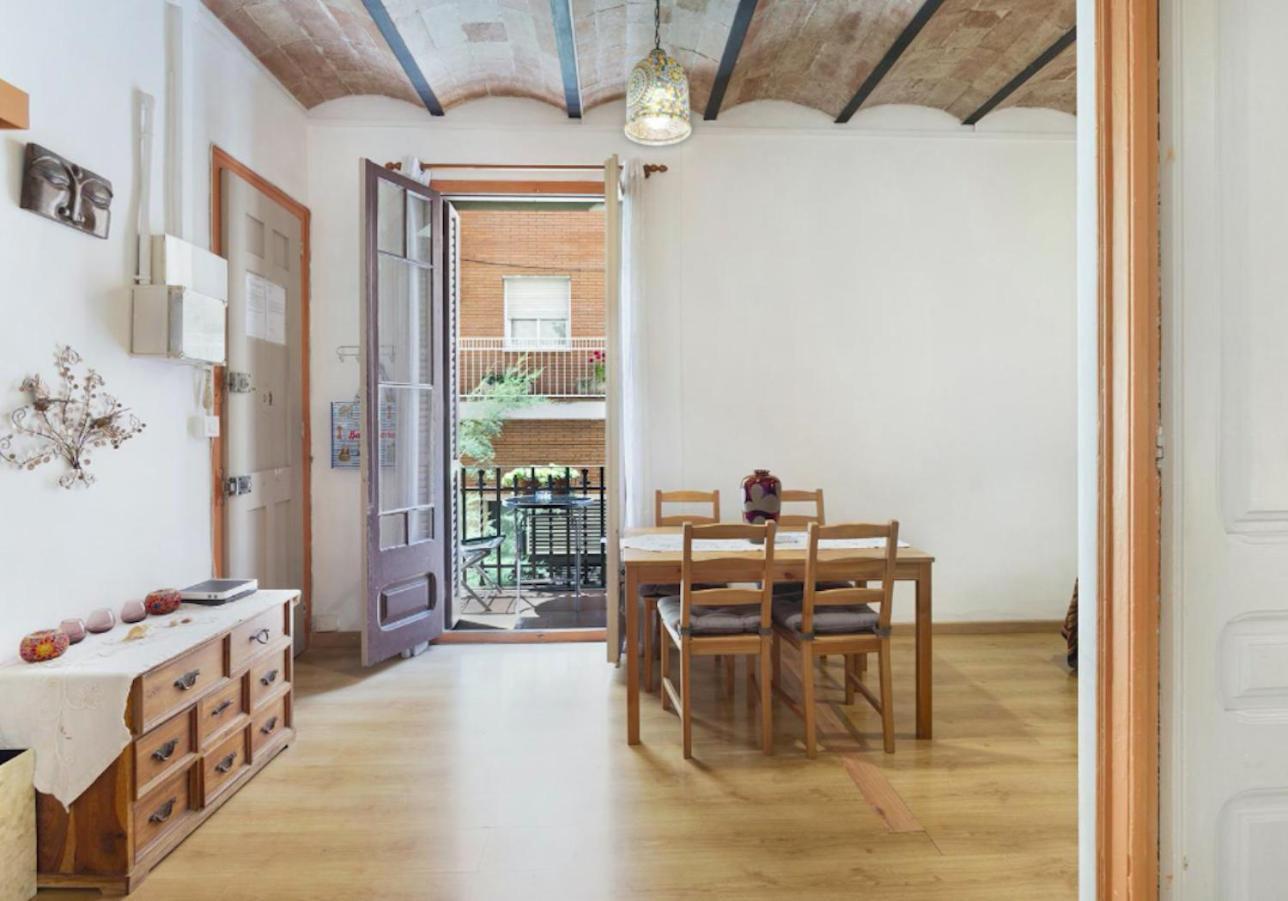 Great Apartment In Sagrada Familia With Balcony Barcelona Exterior photo