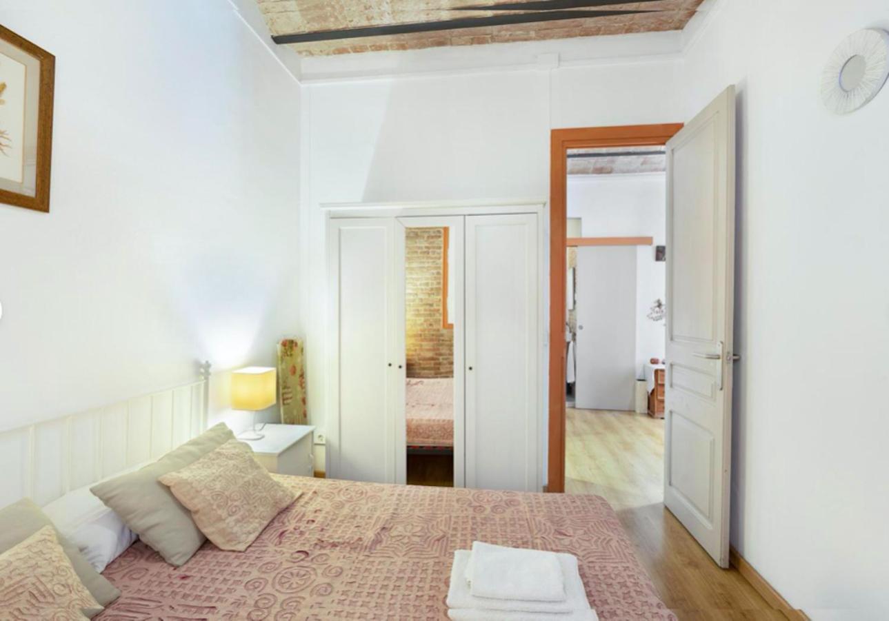 Great Apartment In Sagrada Familia With Balcony Barcelona Exterior photo